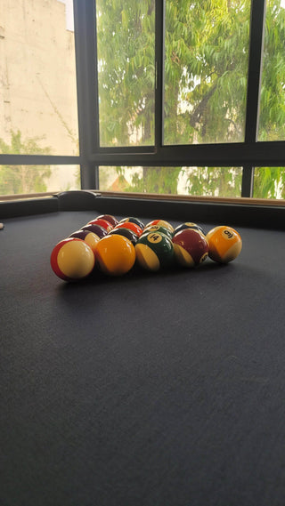 Luxor Swiss Pool Table - Saudi Aces
