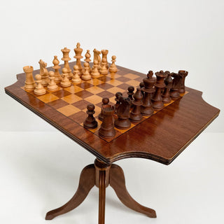 Haven Chess Table - Saudi Aces